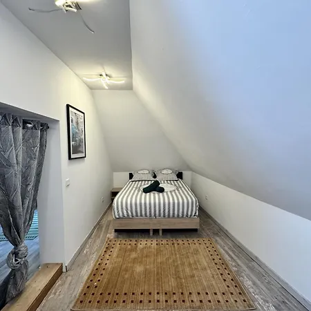 Holiday home La Centrale - Charme - 4 Pers - Parigne-l'Eveque